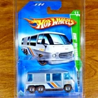 Hot Wheels Super Treasure Hunt GMC Motorhome MF Silver Real Riders Redline 2009