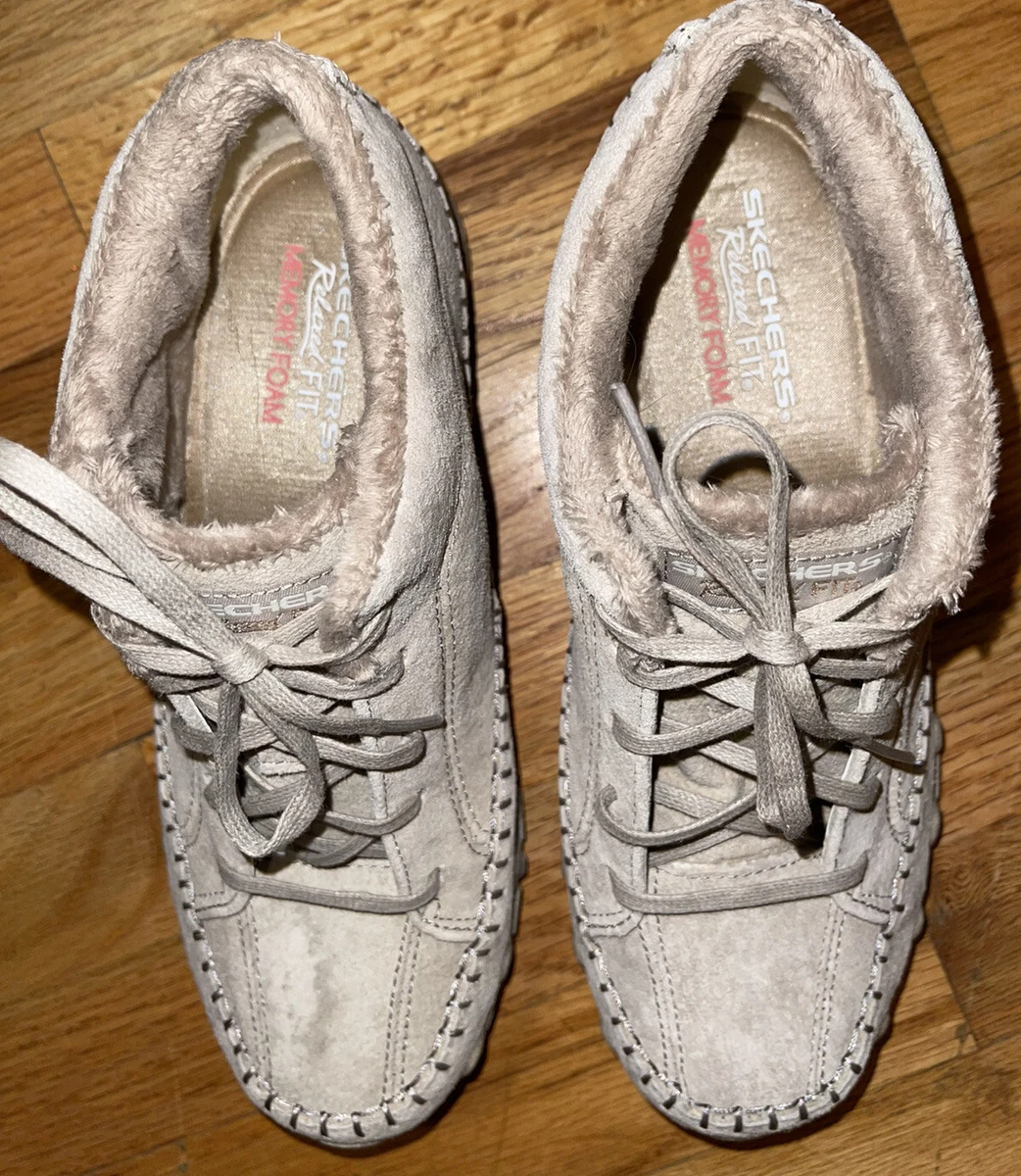 Skechers totem deals pole shoes