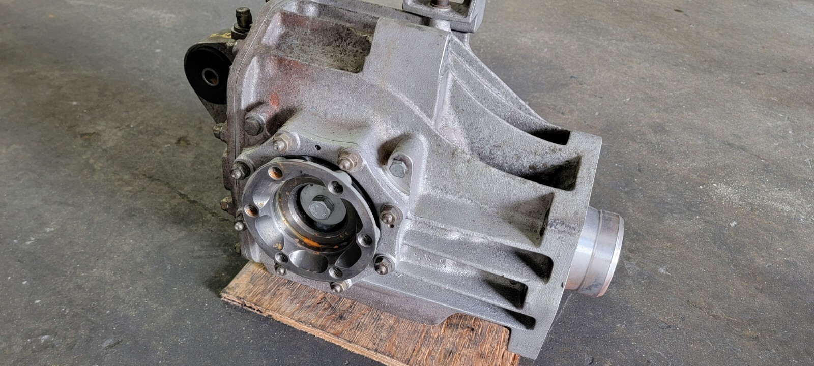 LAMBORGHINI MURCIELAGO REAR DIFFERENTIAL OEM 45Y7Q5370 2006