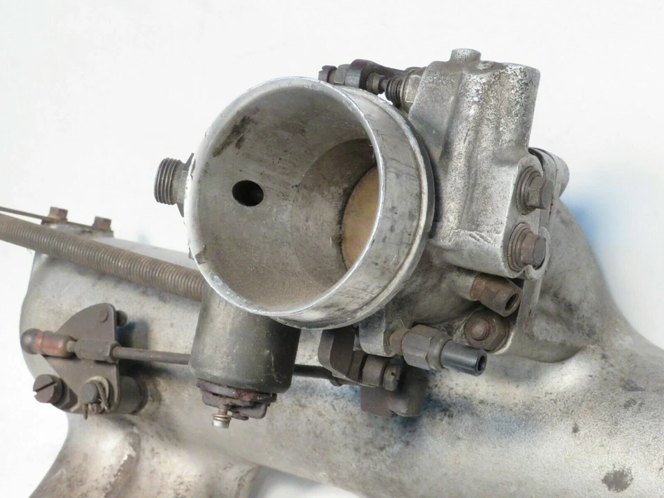 Cuerpo del acelerador con colector Mercedes Benz/Bosch para Mercedes Benz 300d Adenauer Foto 3 de 4