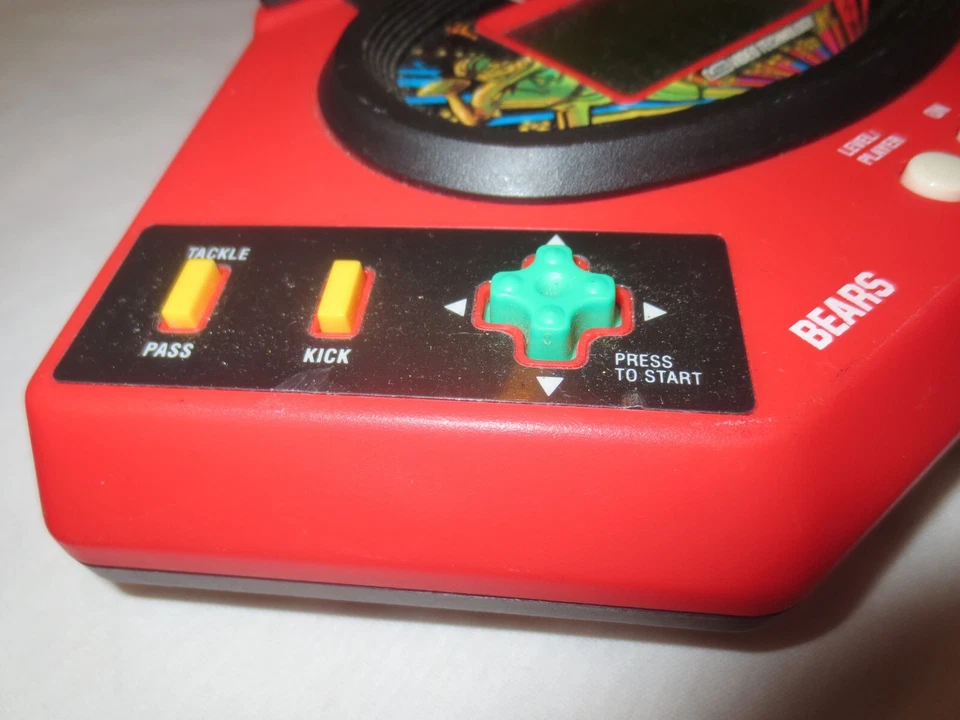 Vintage 1988 V-Tech Electronic Talking Play By Play Football - Image 3 of 4