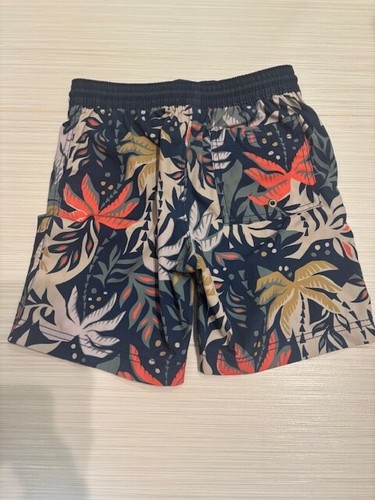 OLD NAVY HAWAIIAN SWIM SHORTS BOYS (SIZE BOYS MEDIUM) - Picture 2 of 3