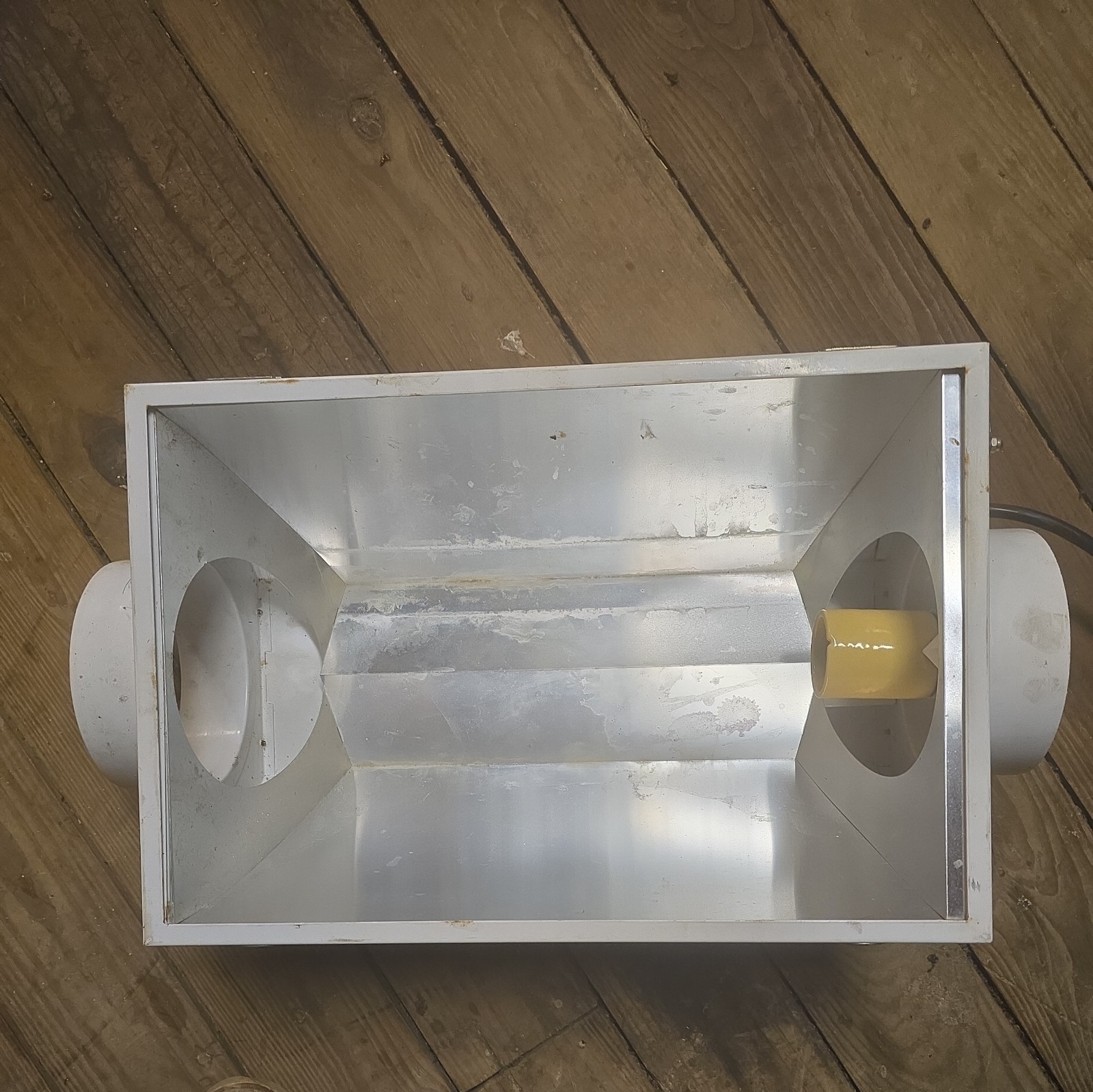 Reflector Hps Mh Da6ac Used Without Lens