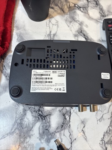 FREESAT TV BOX UHD-X F1908H41200 SMART 4K ULTRA HD SET TOP TV BOX + FERNBEDIENUNG C4 - Bild 3 von 5