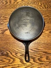 Vintage Wagner Ware National no. 8 Vintage Cast Iron Skillet 1358 E