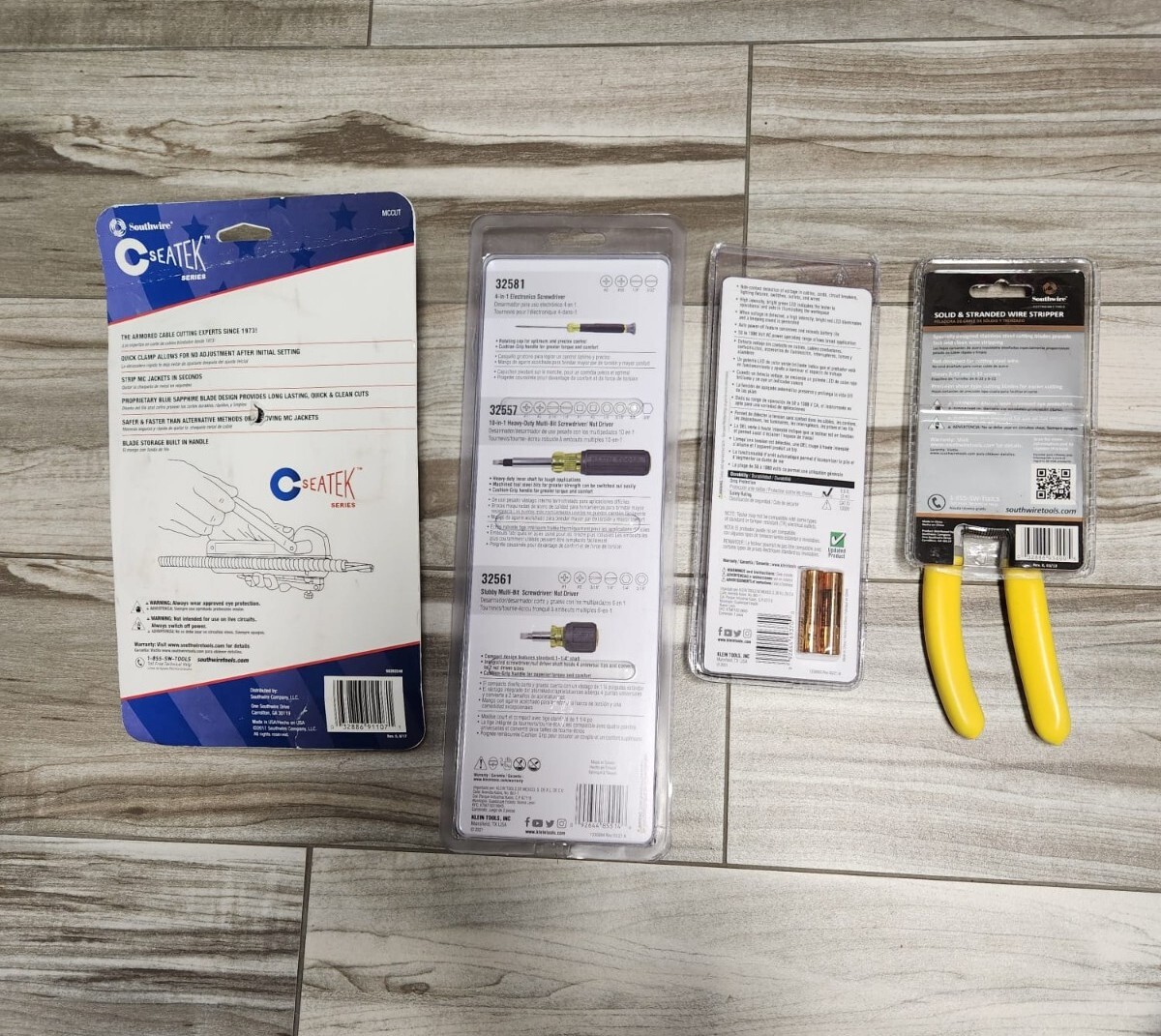 SOUTHWIRE MCCUT Seatek RotoSplit Armored Cable Wire Cutter Stripper