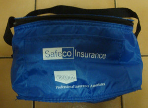SAFECO INSURANCE BLUE COOLER LUNCH BOX KOOZIE