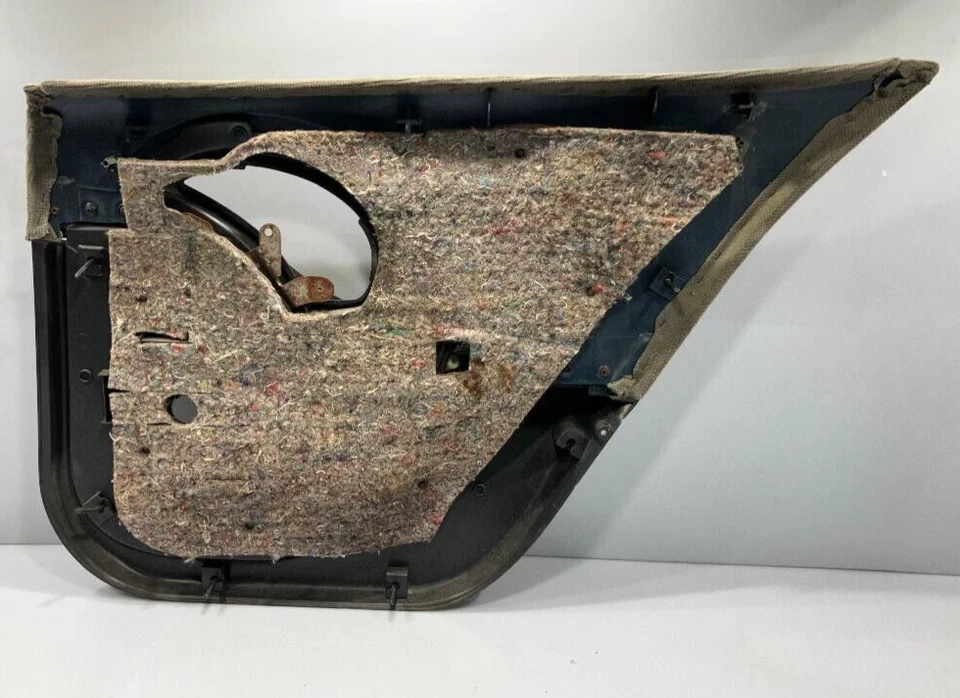 1992-1998 PONTIAC GRAND AM ПРАВАЯ ЗАДНЯЯ ДВЕРНАЯ ПАНЕЛЬ P/N 16650375 ПОДЛИННАЯ ОРИГИНАЛЬНАЯ ДЕТАЛЬ - Изображение 2 из 4