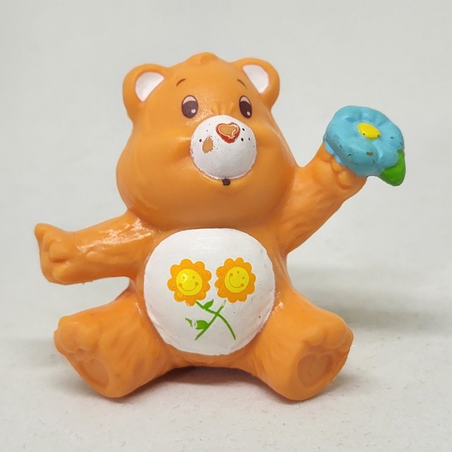 Vintage Care Bears Friend Bear Sitting w/ Flower PVC Figure 1983 Miniature Mini Vintage Care Bears Friend Bear Sitting w/ Flower PVC Figure 1983 Miniature Mini