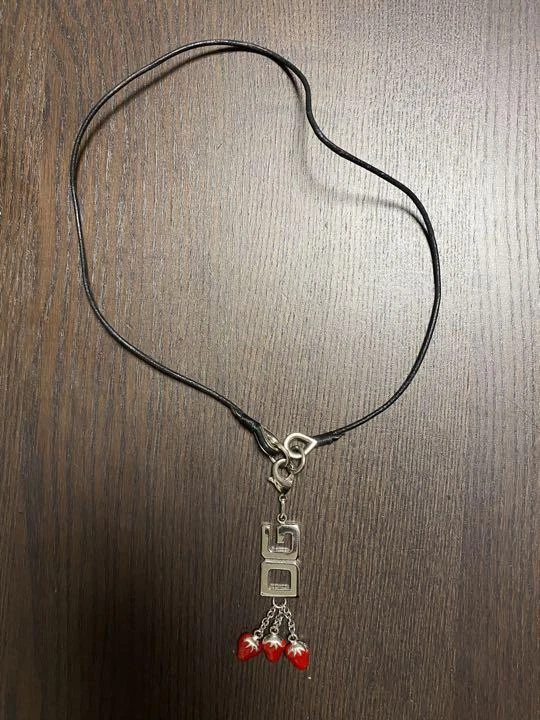 Dolce & Gabbana Hombre Collar Fresa Unisex Correa Cuero Lujo Informal Usado Foto 2 de 4