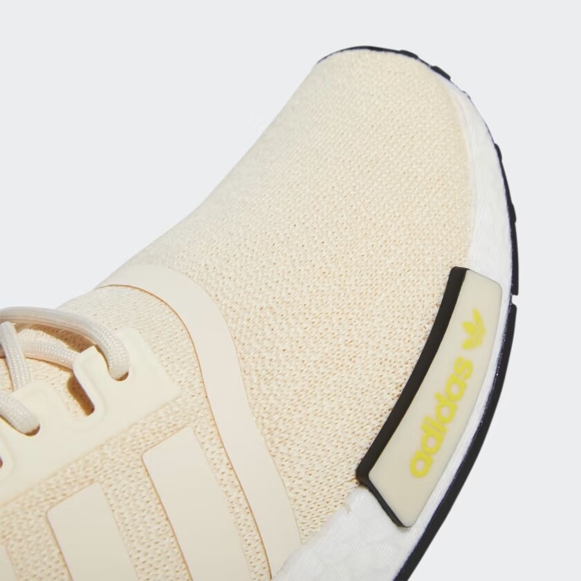 adidas gazelle silver green womens Adidas NMD R1 French Beige