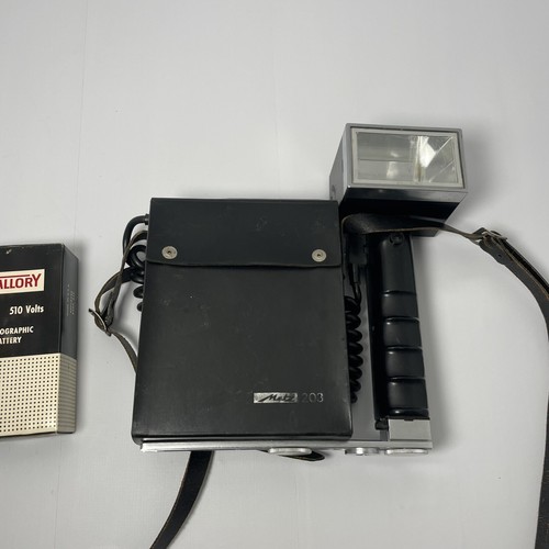 Vintage Metz Mecablitz 60 CT-4 Flash Set 203 w/ Accessories – READ - Picture 2 of 10