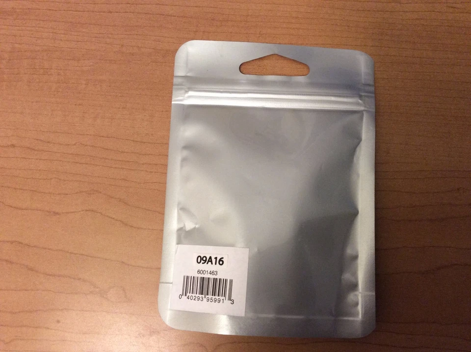 FLAPDRONE CRASH PACK-RADIO SHACK-COMPATIBLE,6001437,-NEW-  - Image 2 of 2