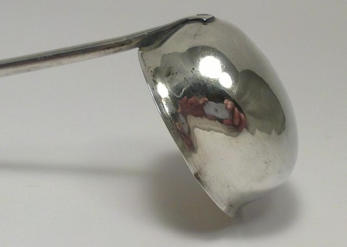 Georgian Solid Sterling Silver Cream / Sauce Ladle (6 ¾”) – Hallmarked c1800 - Picture 12 of 12