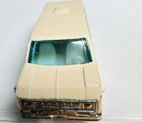 Yatming 1981 Ford Econoline Vulcan Van Diecast Car No.1501 Hong Kong Tan - Picture 3 of 6