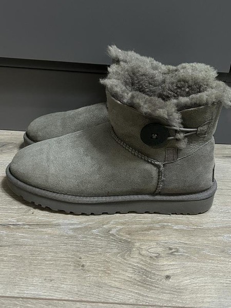 Women UGG Boots Grey 38