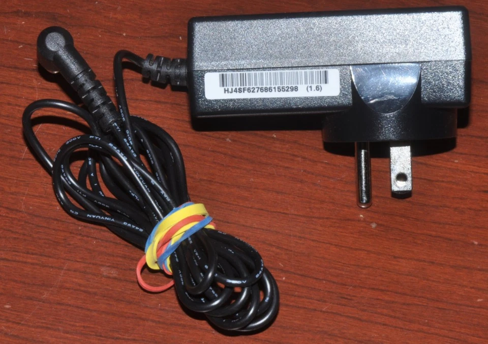 Genuine LG Monitor AC Power Adapter ADS-40FSG-19 19025GPCU-1 - 19V 1.3A 25W - Image 3 of 3