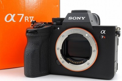 SONY a7R V A7R5 ILCE-7RM5 Mirrorless Multilingual 1,830 shots w/Box -Near Mint-