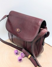 Hübsche Aigner Umhängetasche Bordeaux Echtleder Vintage – Crossbody – 80er