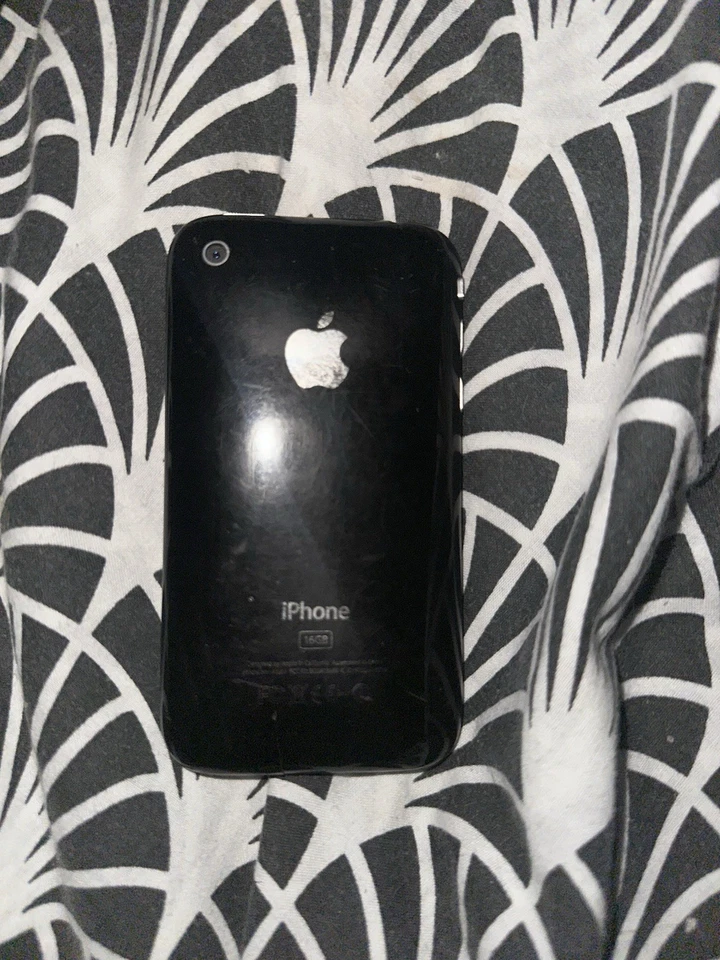 Apple iPhone 3G - Lire La description, photo 2 sur 3