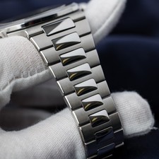 Patek Philippe Nautilus 5711/1A-010 Stainless Steel Blue Dial Complete Set 9