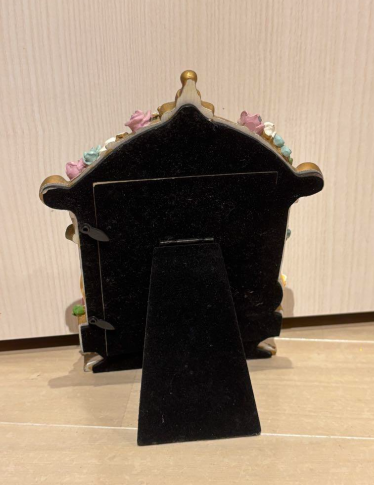 Disney Store Limited Rapunzel Photo Frame Picture Stand Tangled