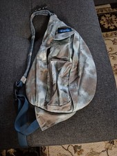 Kavu Rope Sling Crossbody Backpack Green Camo Color NWOT