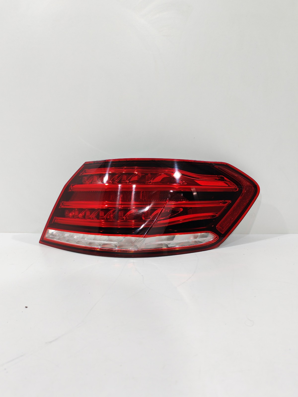 Ricambi Usati Fanale Stop Posteriore MERCEDES CLASSE E W212 LED DX Destro 2013