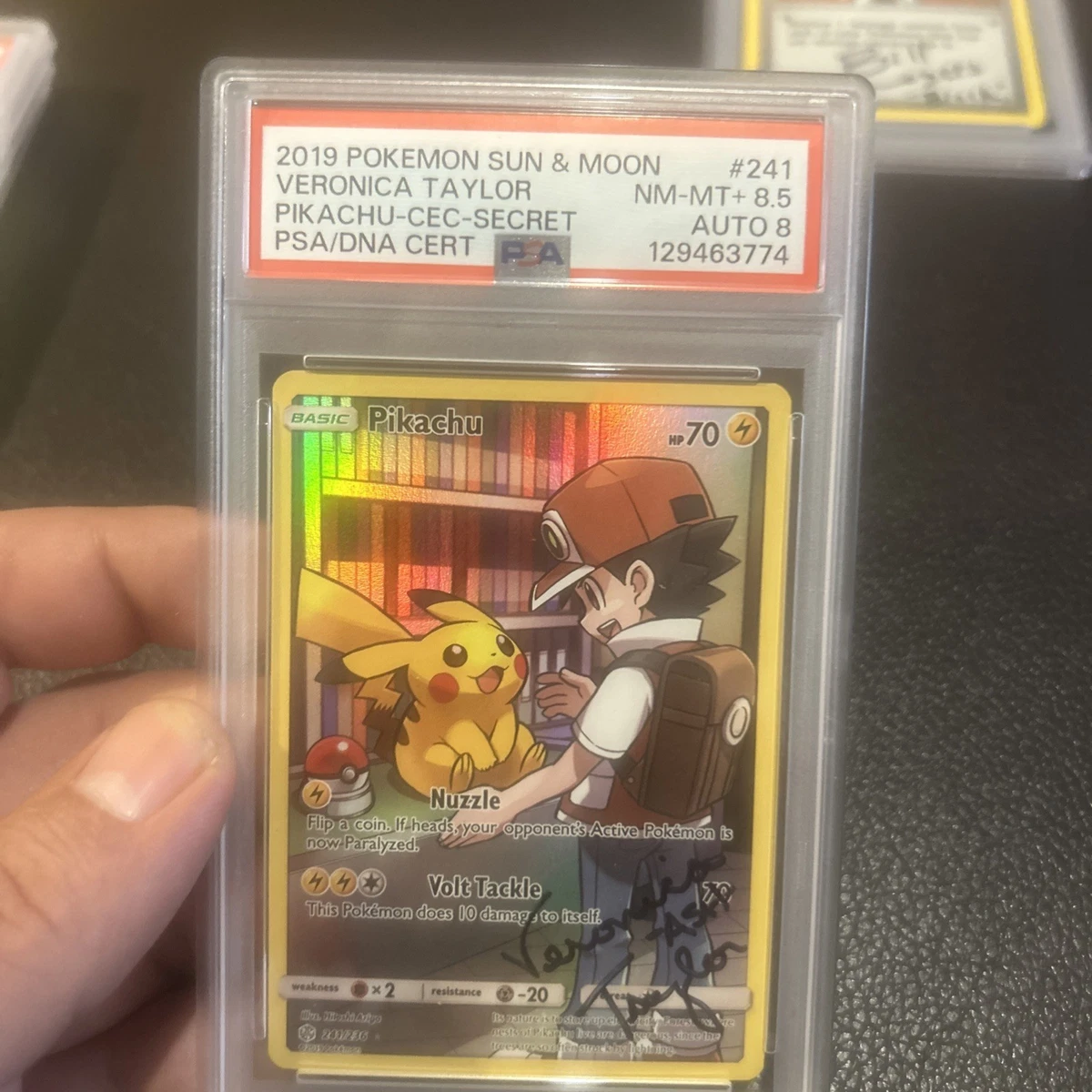 Preços baixos em Pikachu Pokémon TCG Autenticador Esportivo