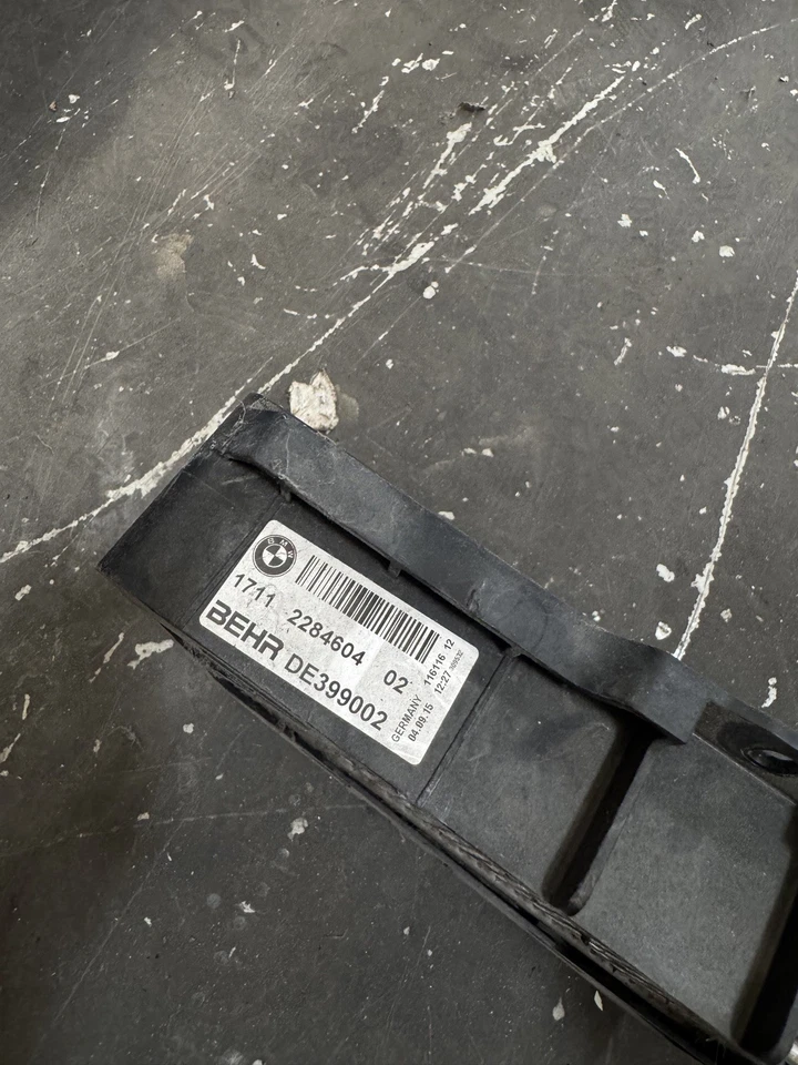 ✅15-20 OEM BMW F80 F82 F83 M2 M3 M4 S55 radiador auxiliar secundario enfriador Foto 2 de 3