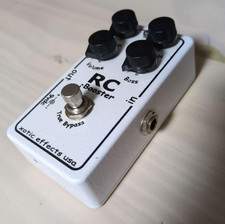 Xotic RC Booster Guitar Effects Pedal – Overdrive Boost True Bypass Used Japan