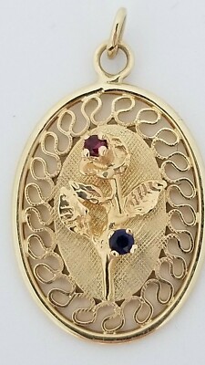 Ruby N Saphirblumenanhänger 14k Gelbgold ovale Filigran-Spitzenmotive 