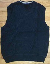 Greg Norman Sleeveless Golf Sweater Vest M Solid Black Sweater c1634