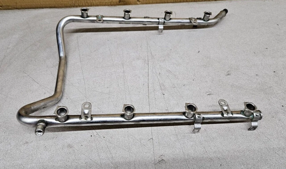 Оригинальная направляющая впрыска топлива для Mercedes R230 SL500 S500 E500 01–06 годов выпуска - Изображение 2 из 2