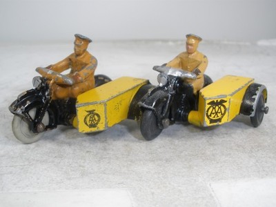 England Dinky Toys #44b PREWAR AA MOTORCYCLE PATROL NICE CONDITION