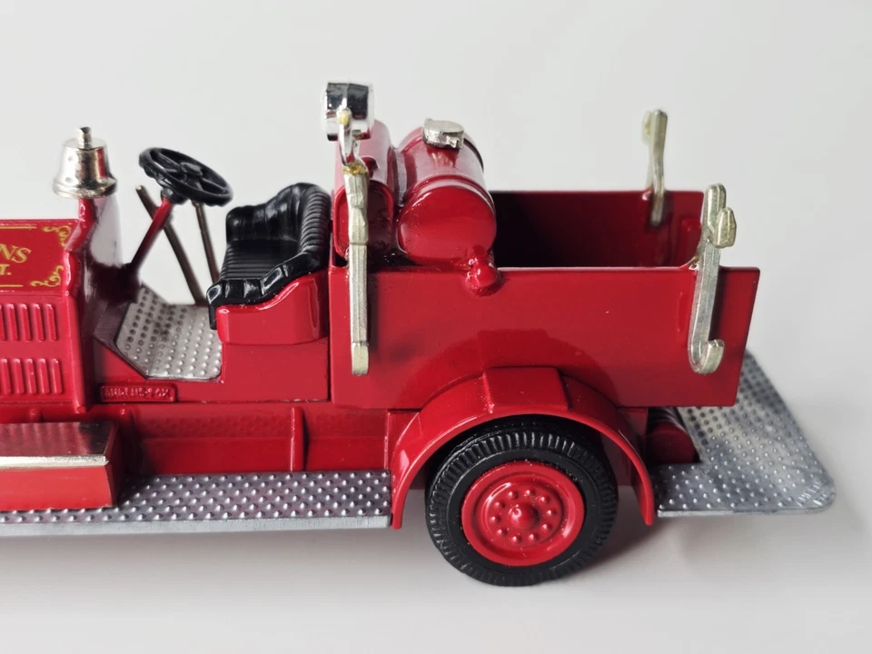 Ashton Models - Ahrens Fox - пожарная машина New Orleans No7 - 1:43 длина 6,5 дюйма литая - Изображение 4 из 4