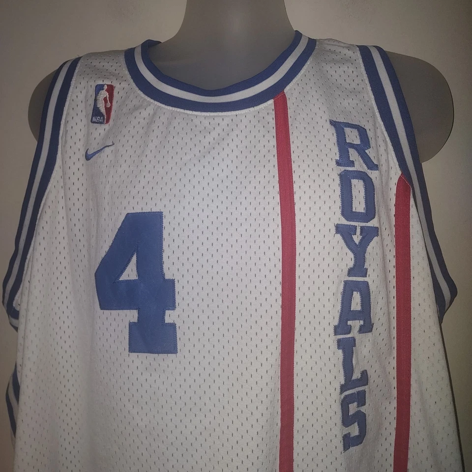 Футболка Криса Уэббера размер XL Throwback Royals Sacramento Kings мужская Nike NBA белая - Изображение 2 из 4