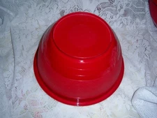 Arrow 6 quarts Red Bowl New. Sturdy Made.