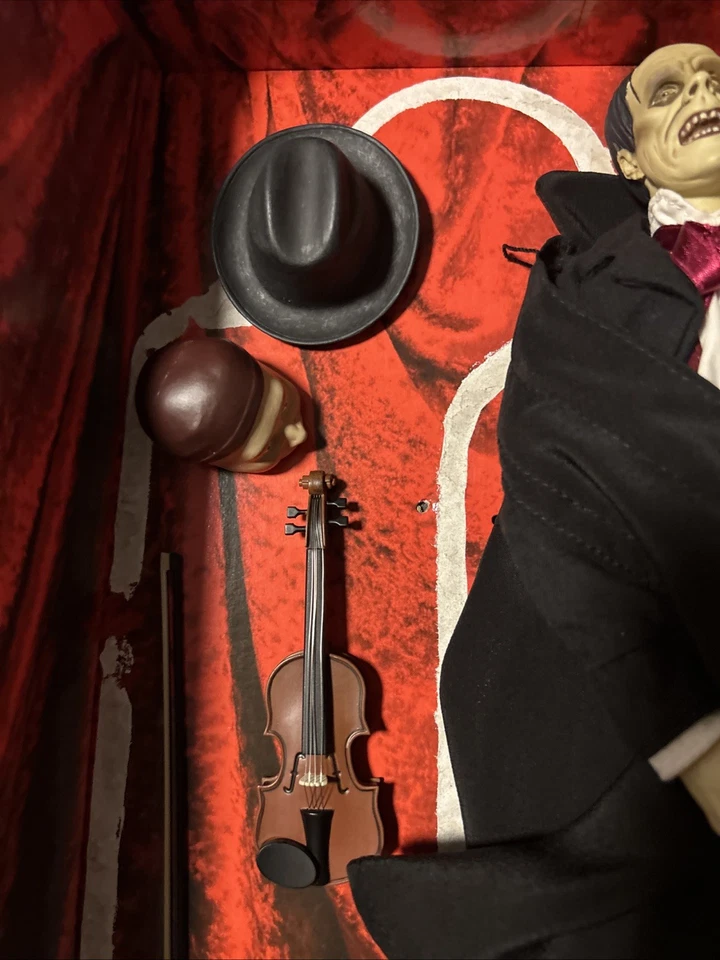 Sideshow : Phantom of the Opera 12" Figure - 1/6th Lon Chaney Monsters - Imagem 3 de 4