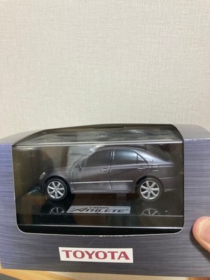 TOYOTA CROWN ATHLETE R/C PREMIUM EDITION