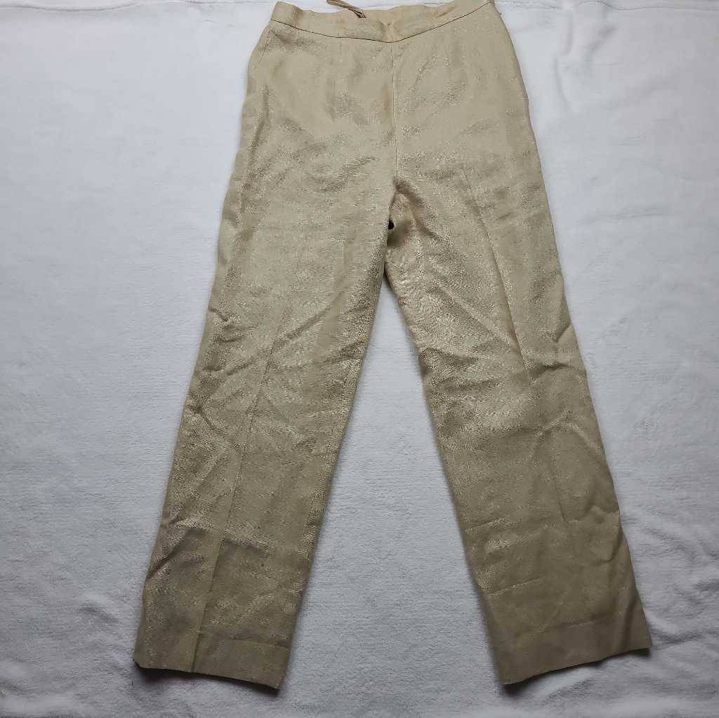 Foto 1 di 6