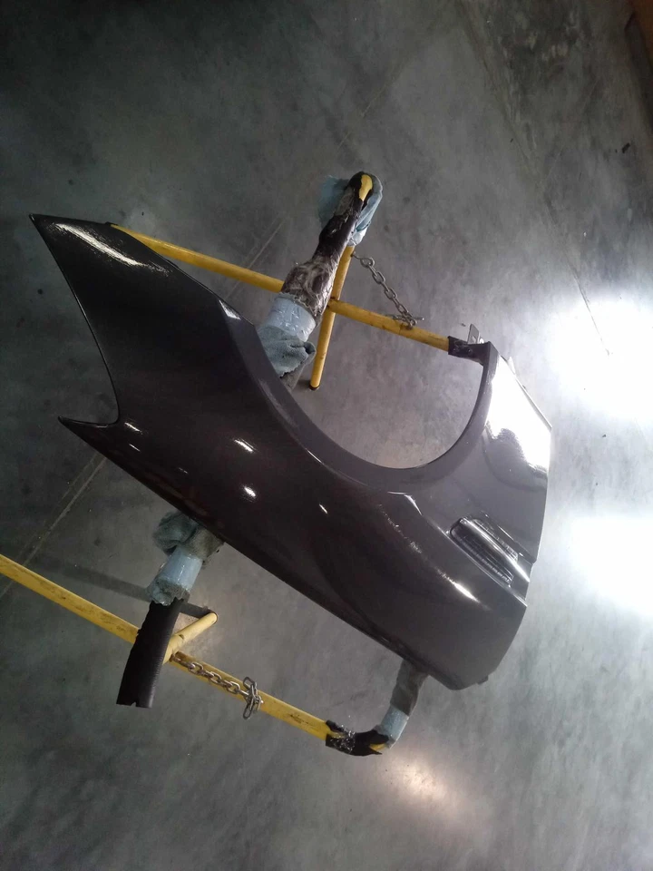 Guardabarros delantero derecho usado se adapta a: Mercedes-benz Mercedes slk 172 2015 tipo SLK300 Fr Foto 2 de 4