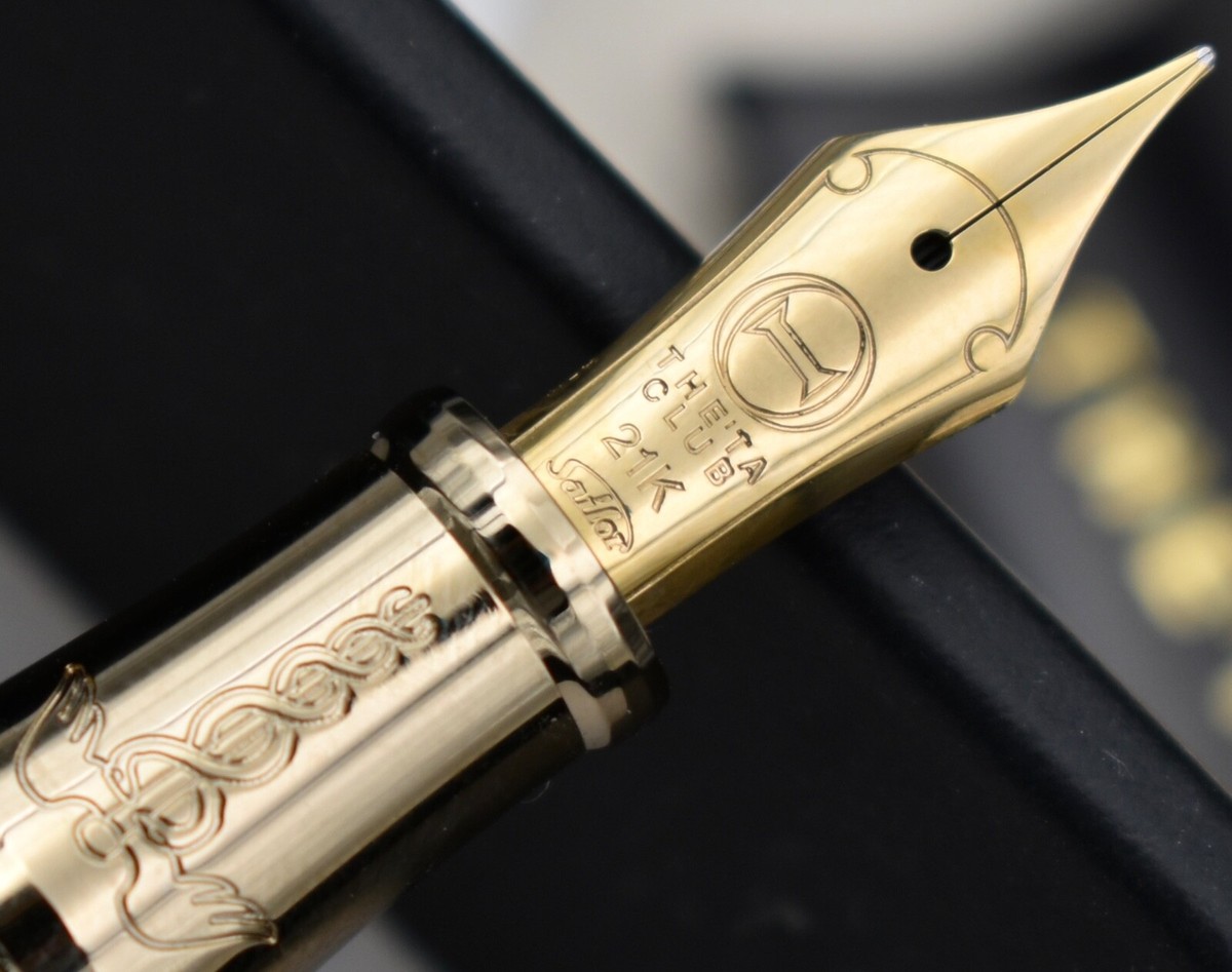 SAILOR The'ta 85th Anniversary Limited Edition Urushi Fountain Pen