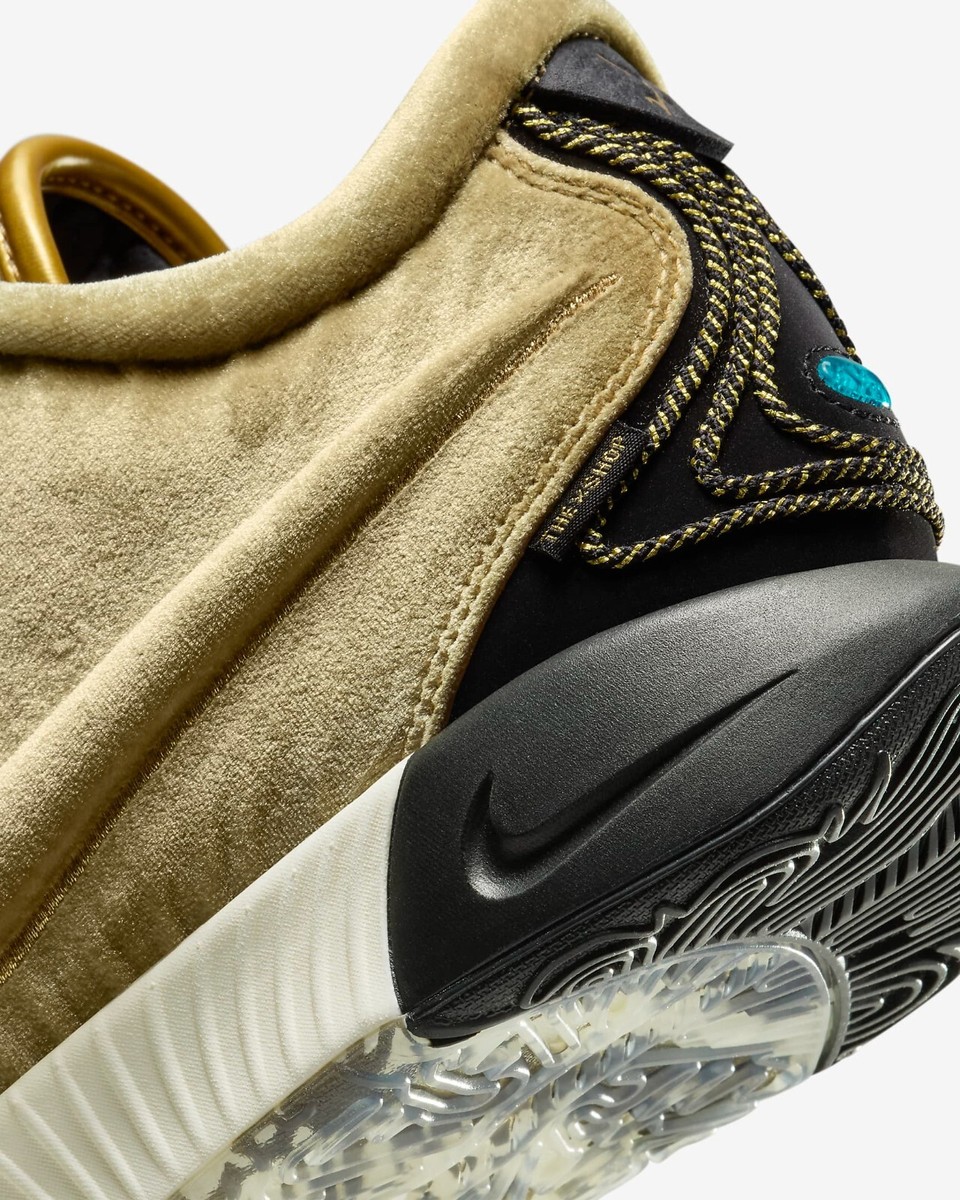 【新品未使用】THE SHOP × NIKE LEBRON 21 EP Nike LeBron 21 EP 