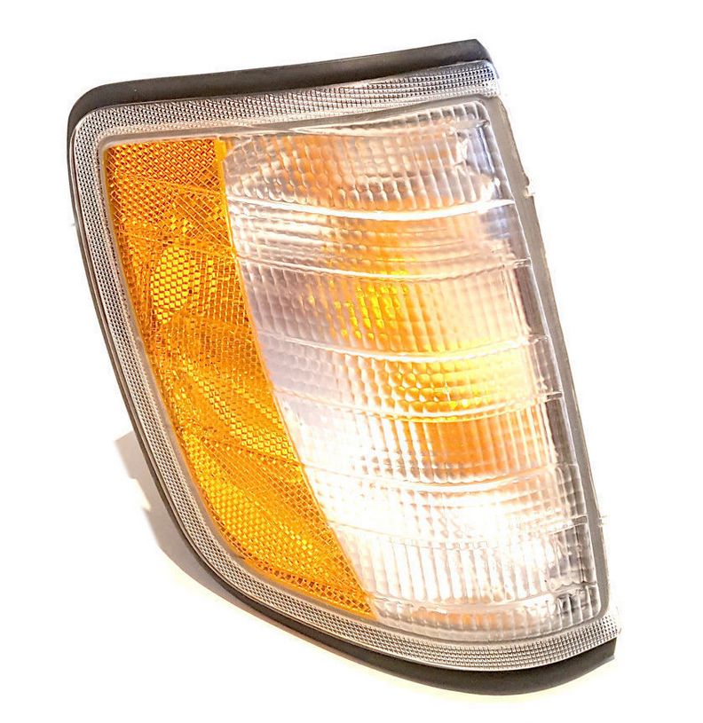 Neu MERCEDES-BENZ E-KLASSE W124 Blinker vorne rechts A1248261243 Original