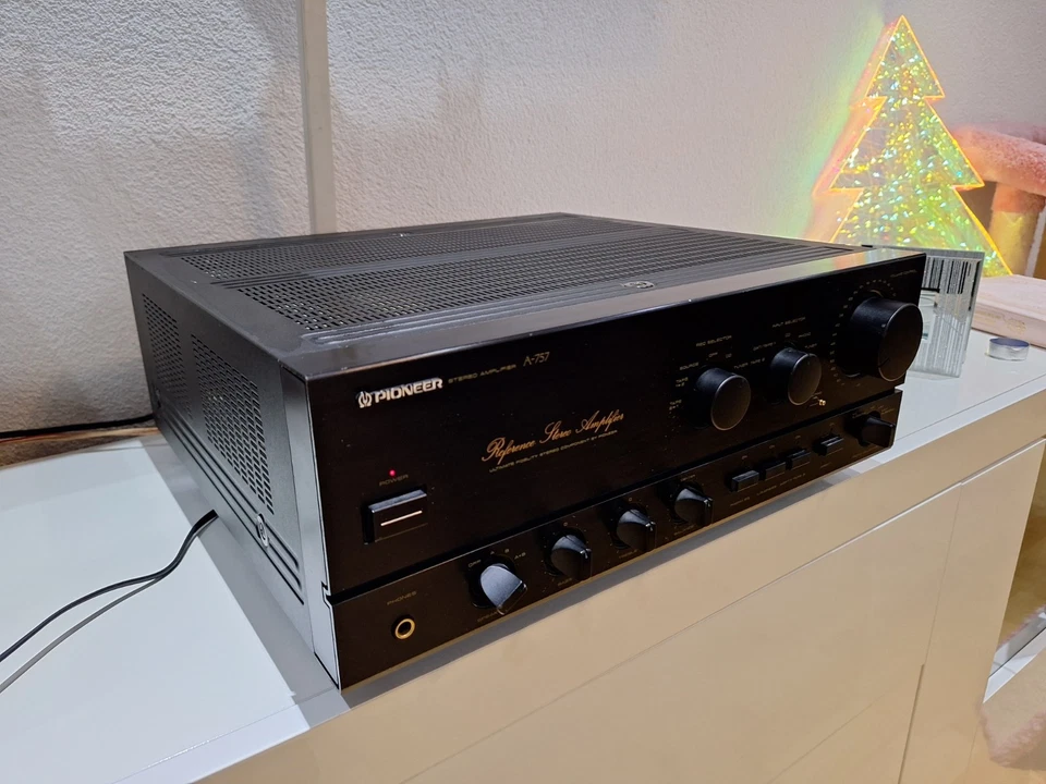 Pioneer A-757 Stereo Verstärker - Bild 2 von 4