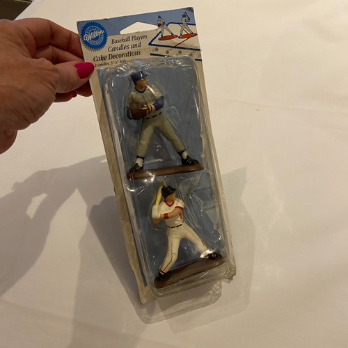Rare BASEBALL Players Pitcher & Batter Birthday cake Candles 1997 WILTON