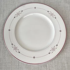 Villeroy & Boch Aragon 10.5” Dinner Plate Bone China Germany