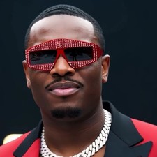 Red Rhinestone Crystal Bling Wrap Around Sunglasses Men Women Fashion Shades New