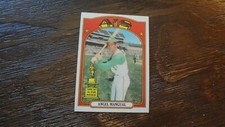 1972 TOPPS # 62 ANGEL MANGUAL  BASEBALL CARD